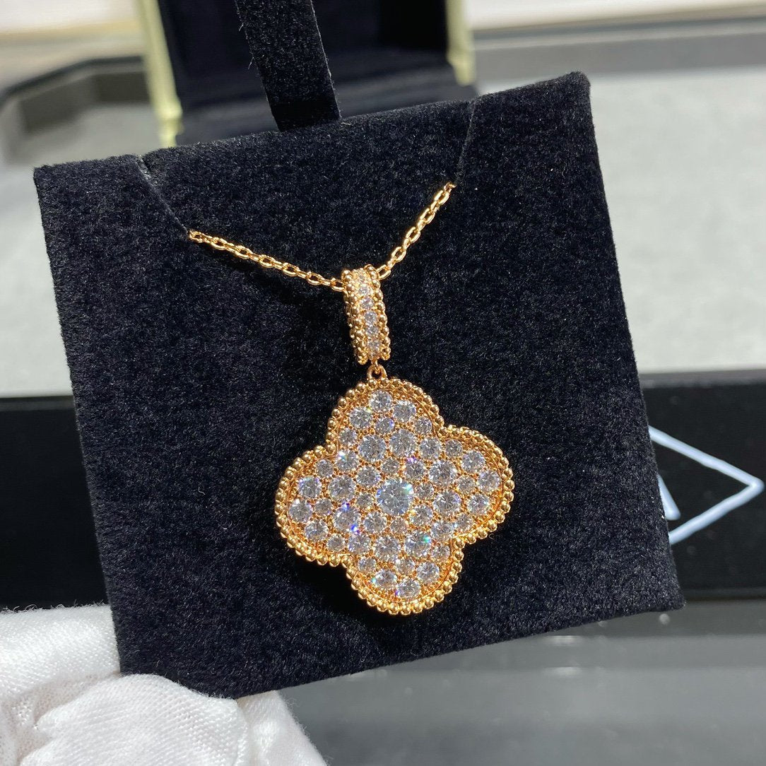 [AuraEcho Jewelry]CLOVER 25MM LARGE PEDANT DIAMOND PAVED LONG NECKLACE
