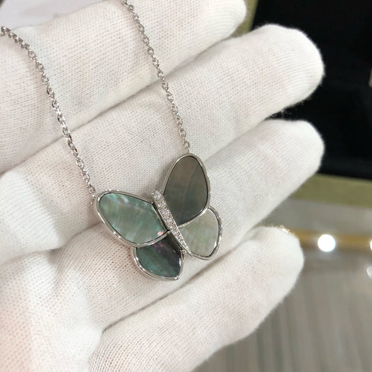 [AuraEcho Jewelry]LARGE BUTTERFLY SILVER PENDANT DIAMOND NECKLACE
