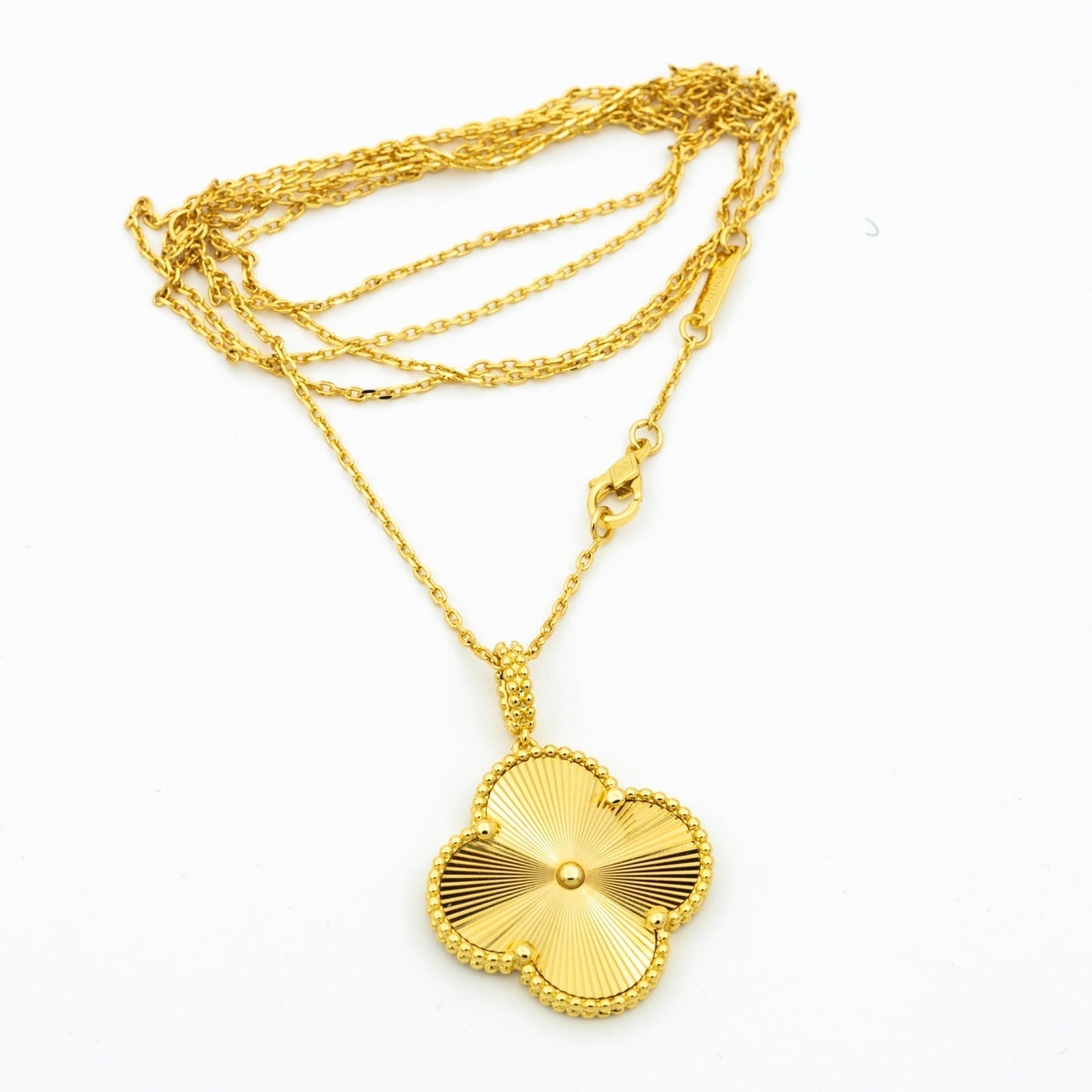 [AuraEcho Jewelry]CLOVER 25MM PEDANT NECKLACE GOLD