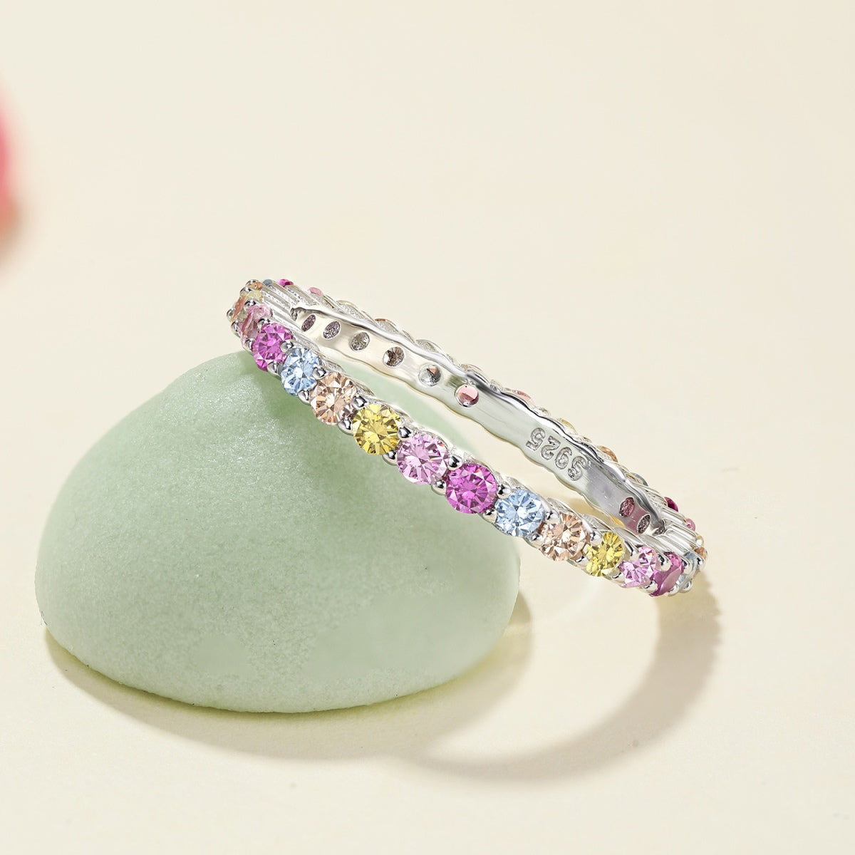 [AuraEcho]Elegant Vivid Round Cut Daily Ring
