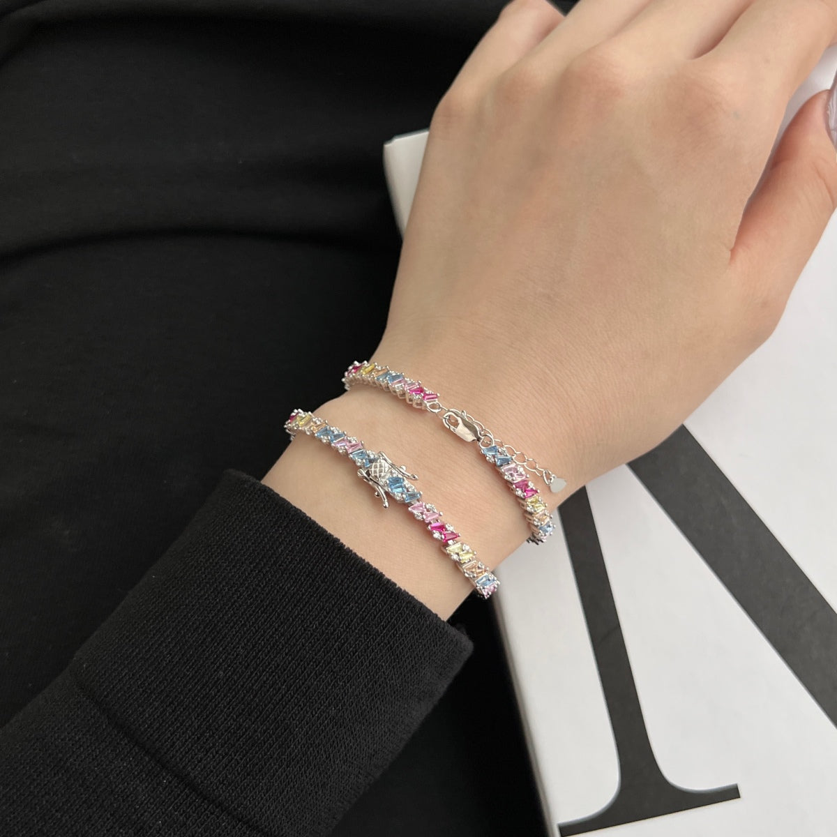 [AuraEcho]Ornate Sparkling Multi Cut Party Bracelet