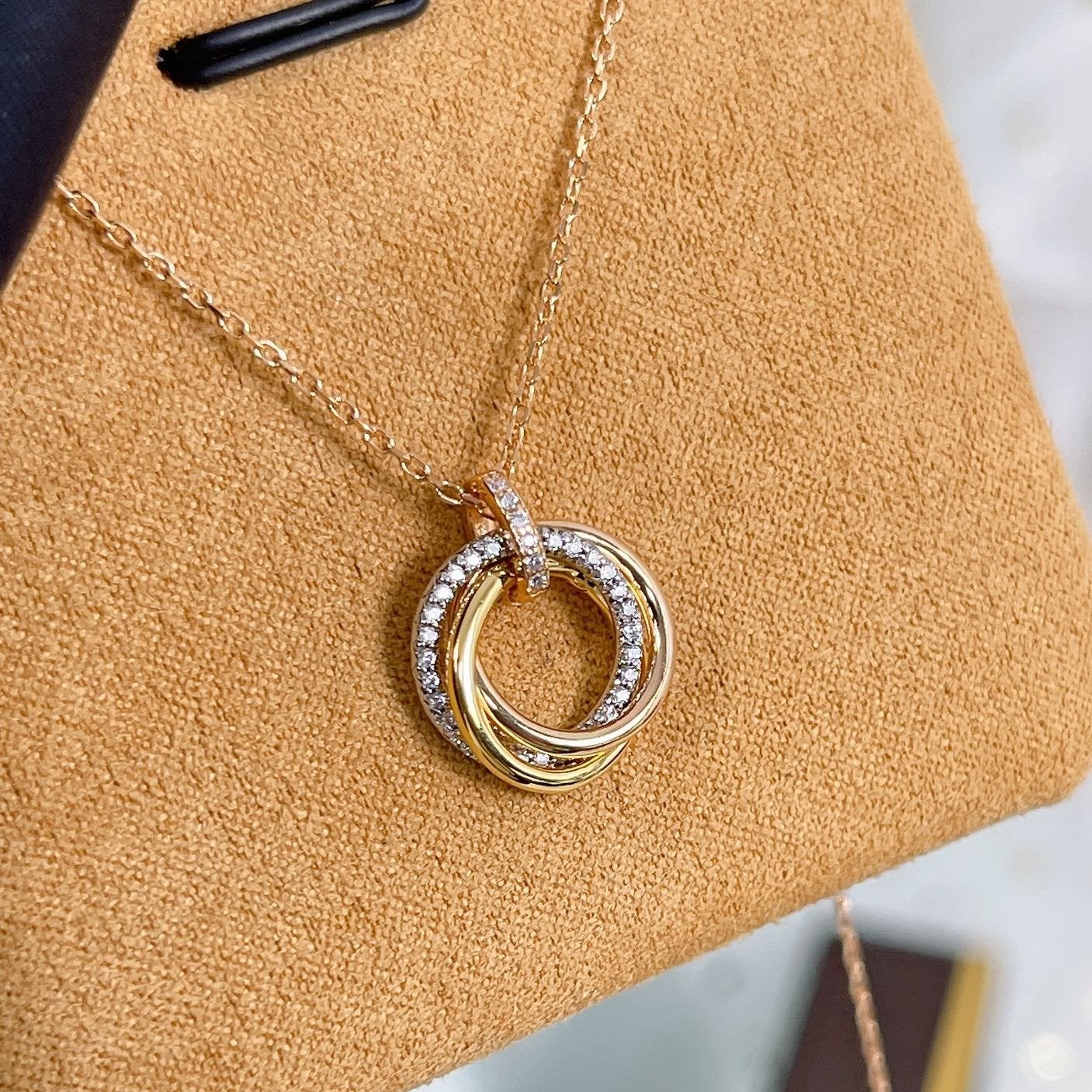 [AuraEcho Jewelry]TRINITY NECKLACE SILVER GOLD PINK GOLD DIAMONDS
