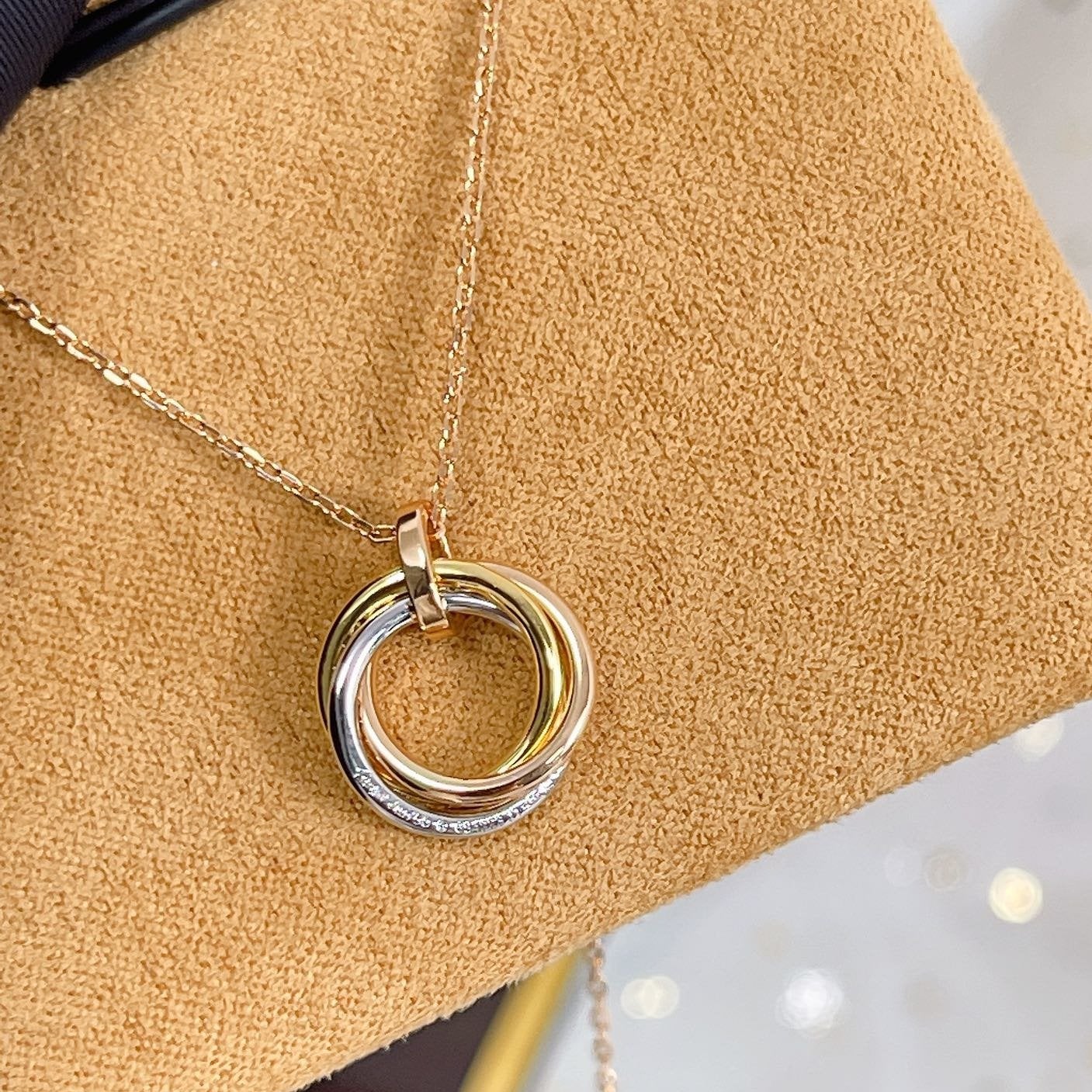[AuraEcho Jewelry]TRINITY NECKLACE SILVER GOLD PINK GOLD DIAMONDS