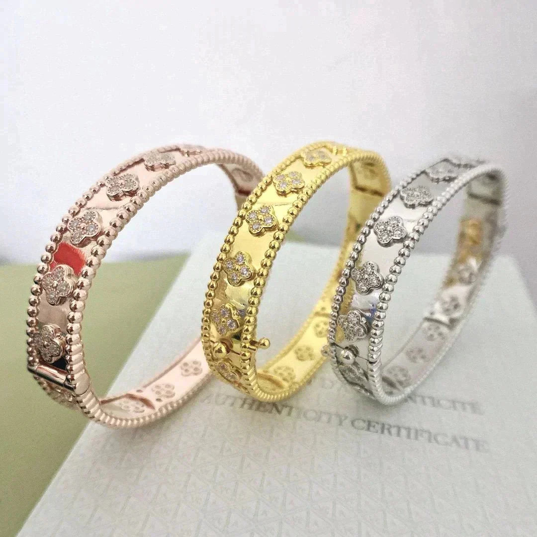 [AuraEcho]CLOVER BRACELET 8MM DIAMONDS