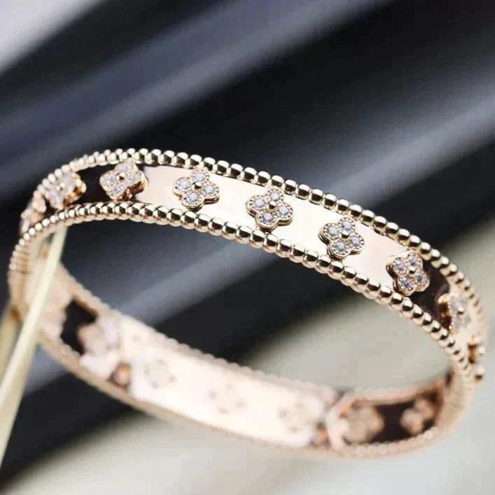 [AuraEcho]CLOVER BRACELET 8MM DIAMONDS