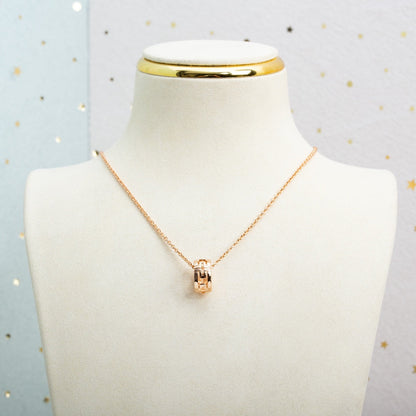 [AuraEcho Jewelry]PARENTESI NECKLACE PINK GOLD