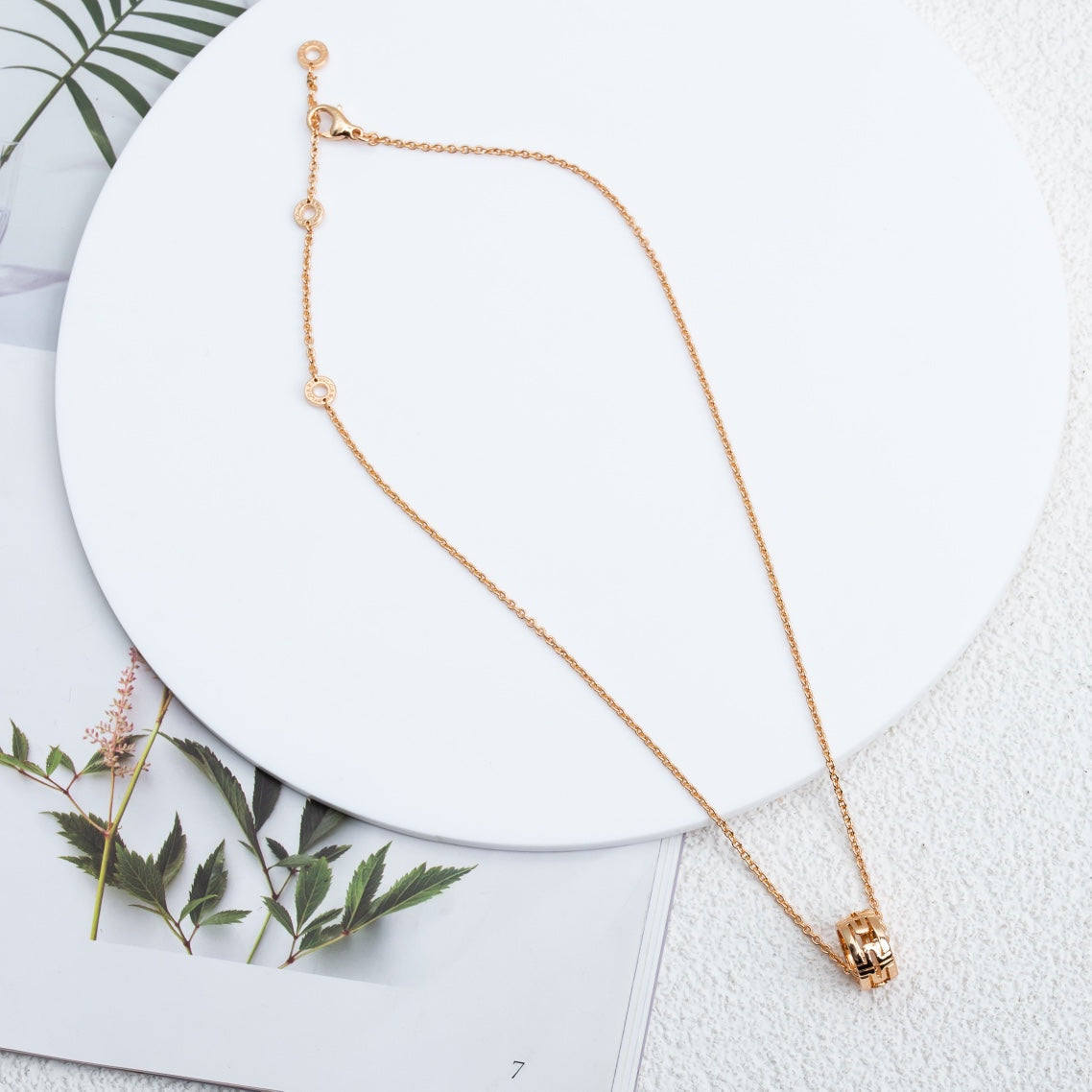 [AuraEcho Jewelry]PARENTESI NECKLACE PINK GOLD