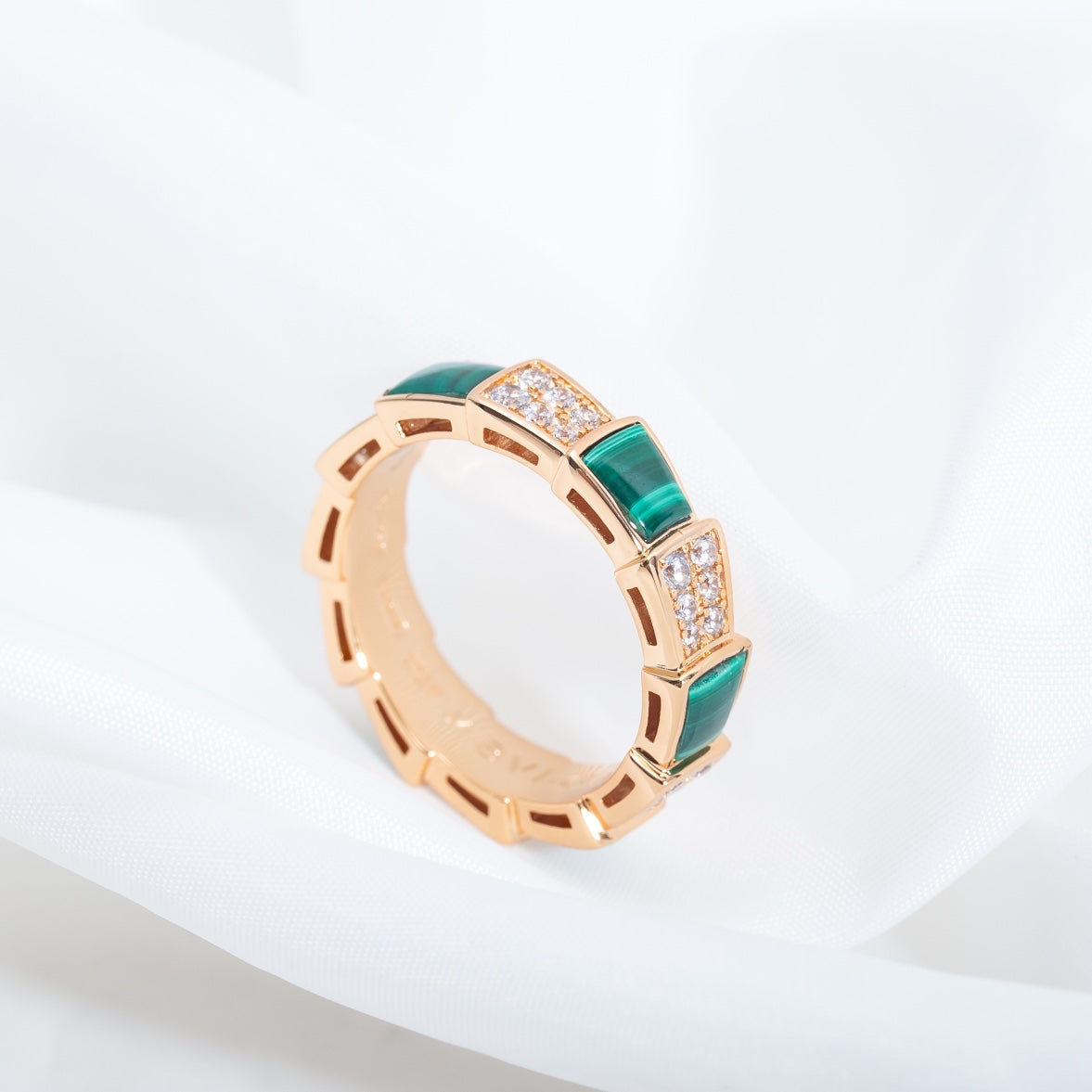 [AuraEcho]SERPENTI RING PINK GOLD MALACHITE DIAMOND PAVED 4MM