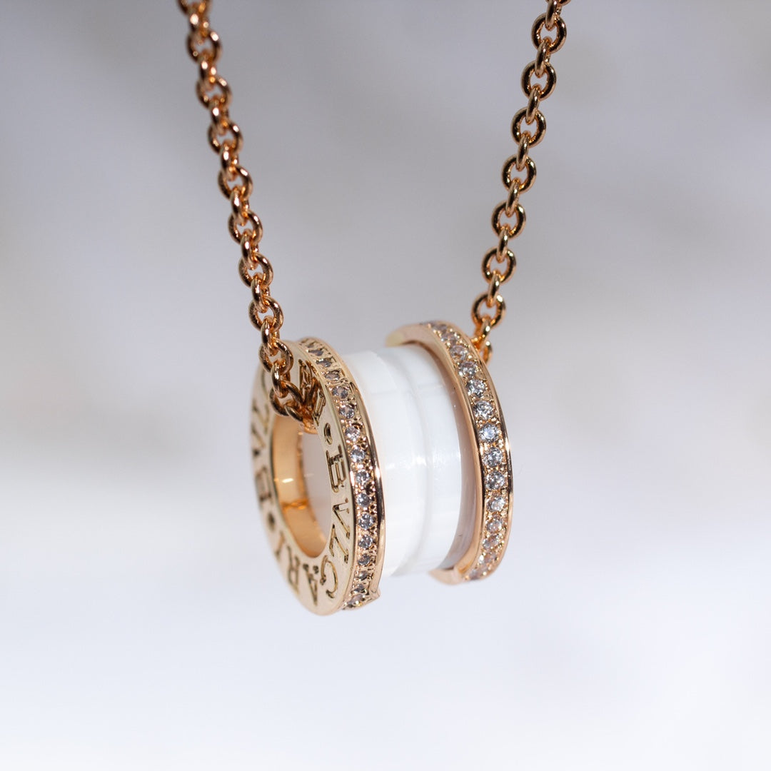 [AuraEcho Jewelry]ZERO 1 WHITE CERAMIC PINK GOLD DIAMOND NECKLACE