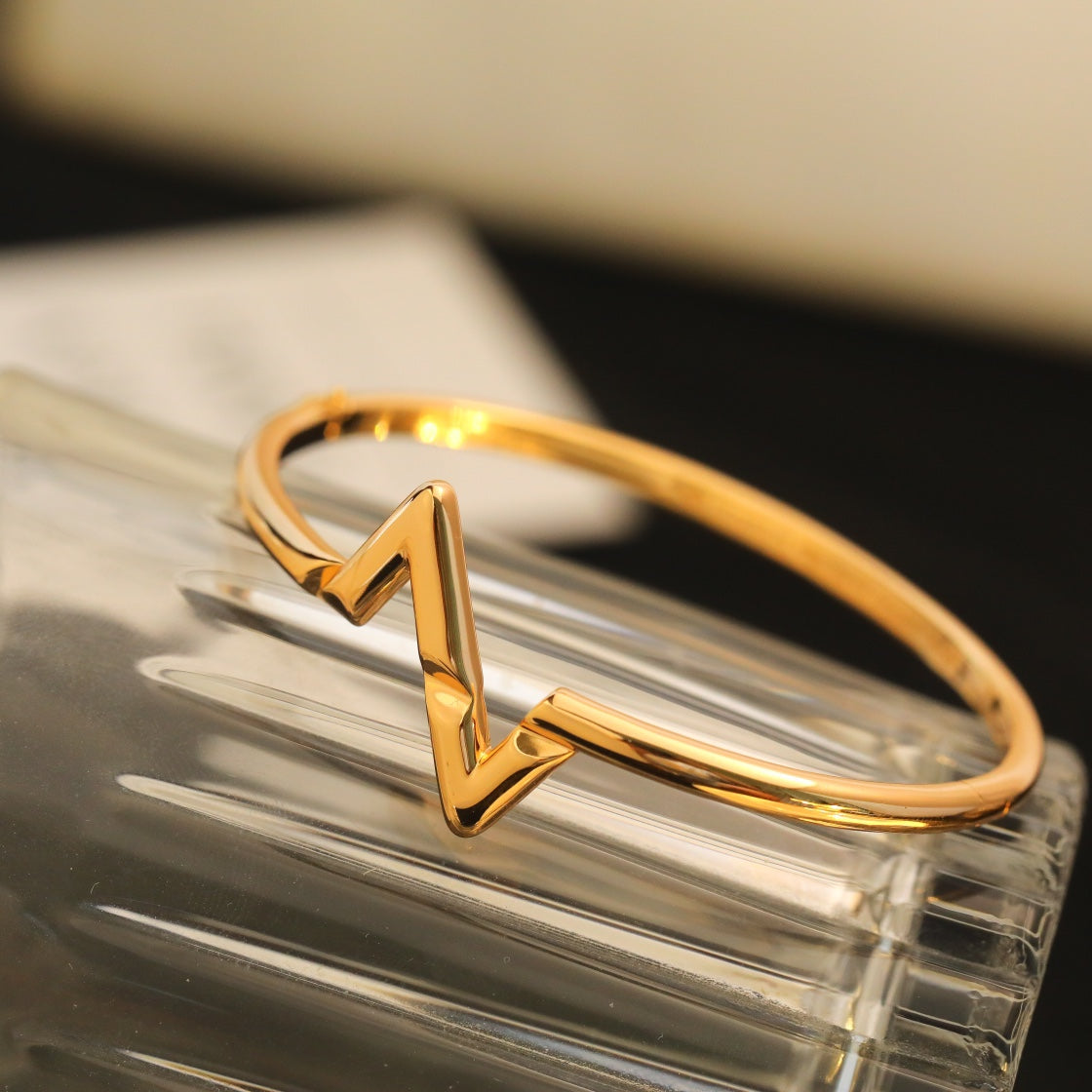 [AuraEcho Jewelry]VOLTE UPSITE DOWN BRACELET