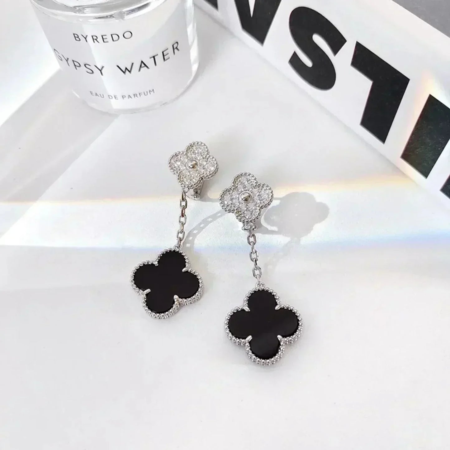 [AuraEcho Jewelry]CLOVER 2 MOTIFS  DIAMOND ONYX EARRINGS SILVER