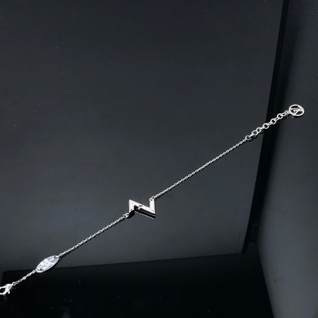 [AuraEcho Jewelry]VOLT LV LOGO BRACELET