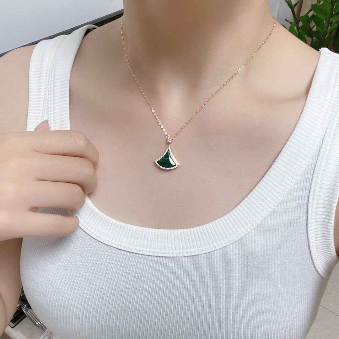 [AuraEcho Jewelry]DREAM MALACHITE DIAMOND PAVED PINK GOLD NECKLACE