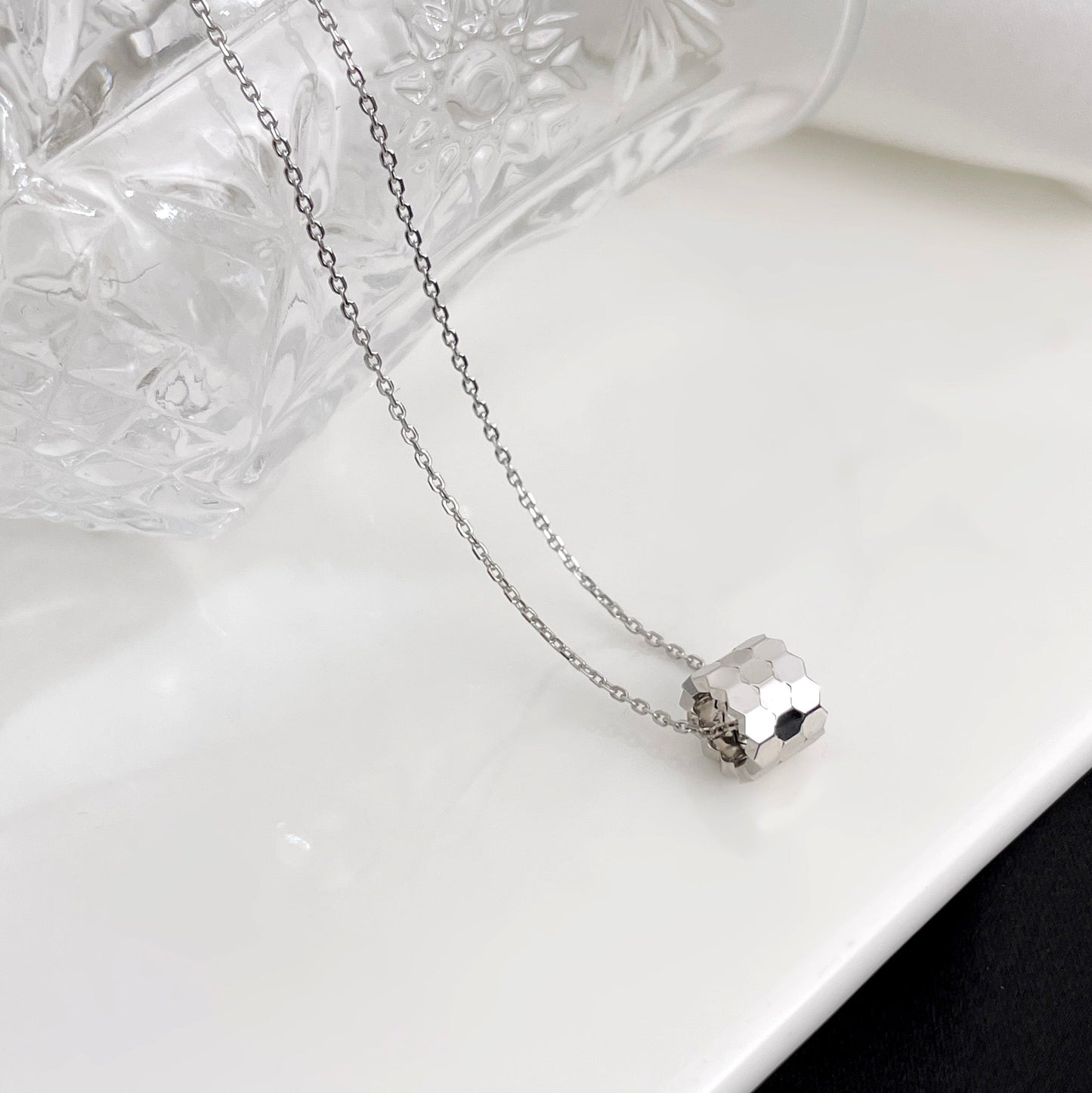 [AuraEcho Jewelry]BEE MINI NECKLACE