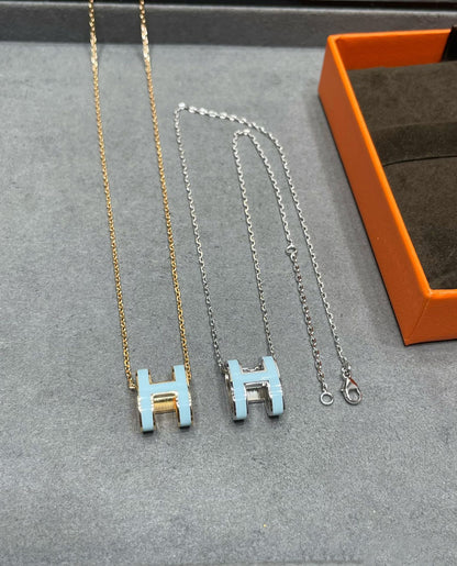 [AuraEcho Jewelry]POP H SKY BLUE NECKLACE