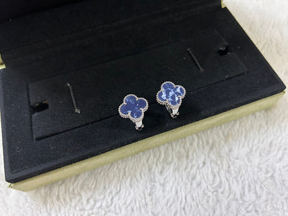 [AuraEcho Jewelry]CLOVER PIETERSITE MEDIUM STUD EARRINGS