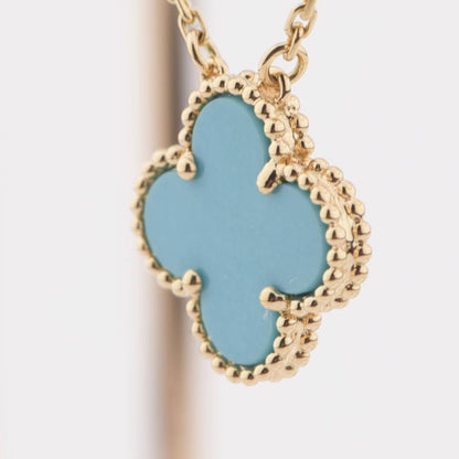 [AuraEcho Jewelry]CLOVER 15MM VINTAGE TURQUOISE NECKLACE
