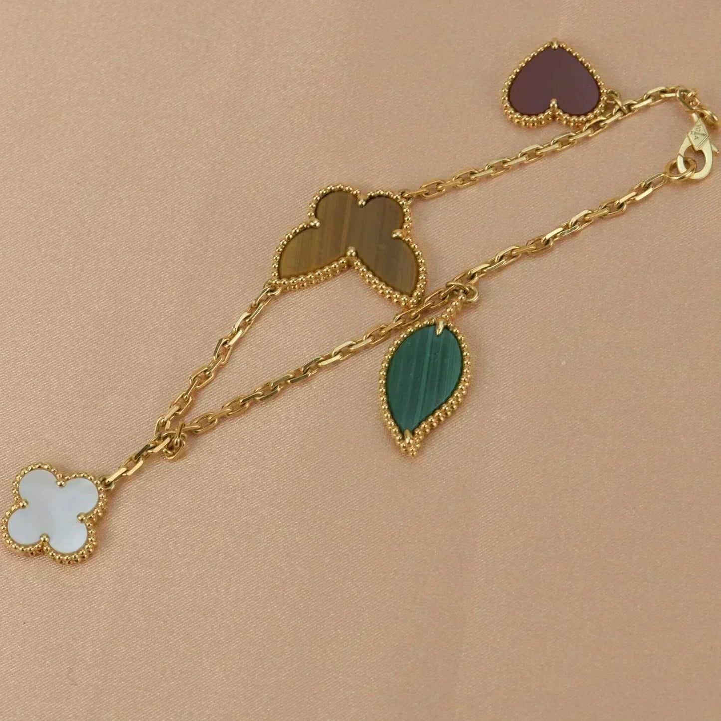 [AuraEcho Jewelry]LUCKY SPRING 5 MOTIF GOLD BRACELET