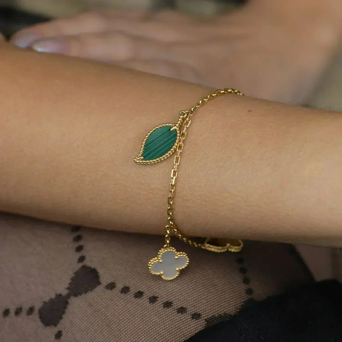 [AuraEcho Jewelry]LUCKY SPRING 5 MOTIF GOLD BRACELET