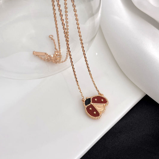 [AuraEcho Jewelry]LUCKY  CARNELIANS LADYBUG NECKLACE