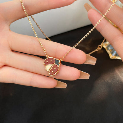 [AuraEcho Jewelry]LUCKY  CARNELIANS LADYBUG NECKLACE