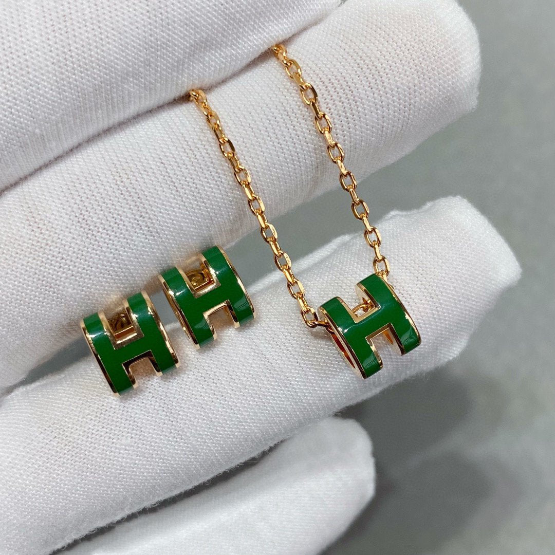 [AuraEcho Jewelry]POP H GREEN NECKLACE SILVER AND GOLD