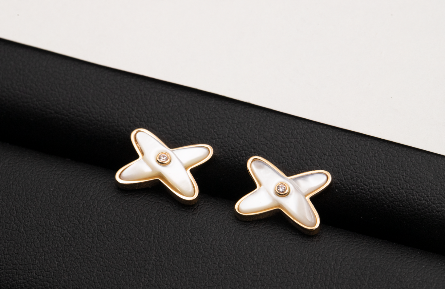 [AuraEcho Jewelry]JEUX DE WHITE MOP ROSE GOLD DIAMOND EARRINGS