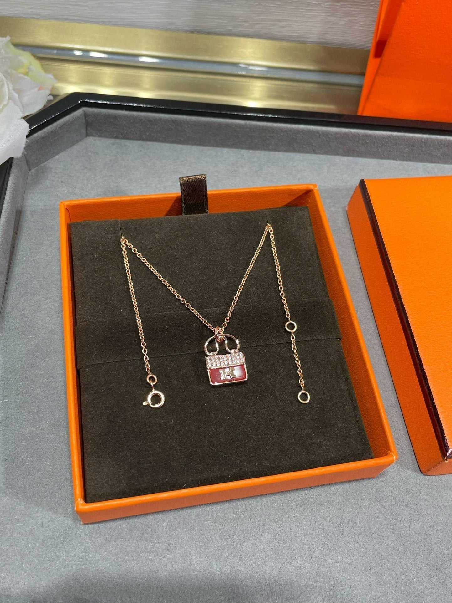 [AuraEcho Jewelry]H CIRCE MOISSANITE PENDANT NECKLACE GOLD