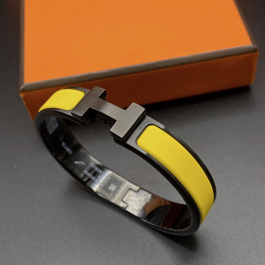[AuraEcho Jewelry]CLIC HM SO BLACK YELLOW BRACELET