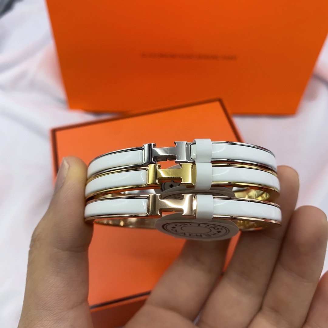 [AuraEcho Jewelry]CLASSIC HM CLIC WHITE 8MM ENAMEL BRACELET
