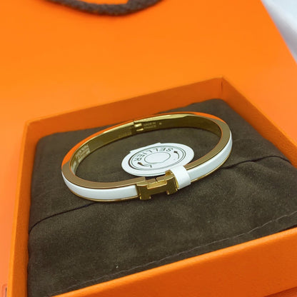 [AuraEcho Jewelry]CLASSIC HM CLIC WHITE 8MM ENAMEL BRACELET
