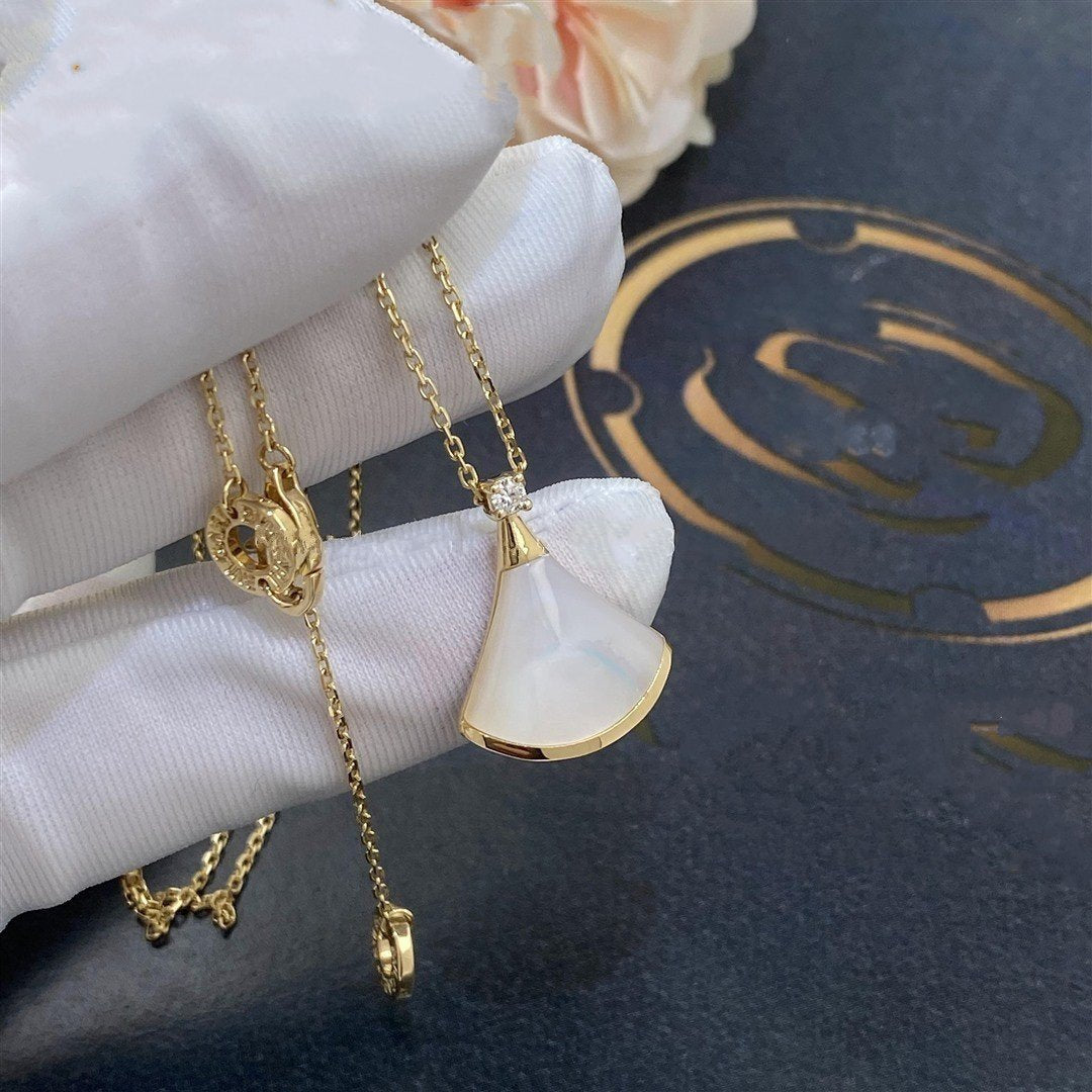 [AuraEcho Jewelry]DREAM NECKLACE WHITE MOP GOLD 1 DIAMOND