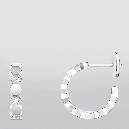 [AuraEcho Jewelry]Hollow Design Four-Leaf Clover Flower Shape Ring