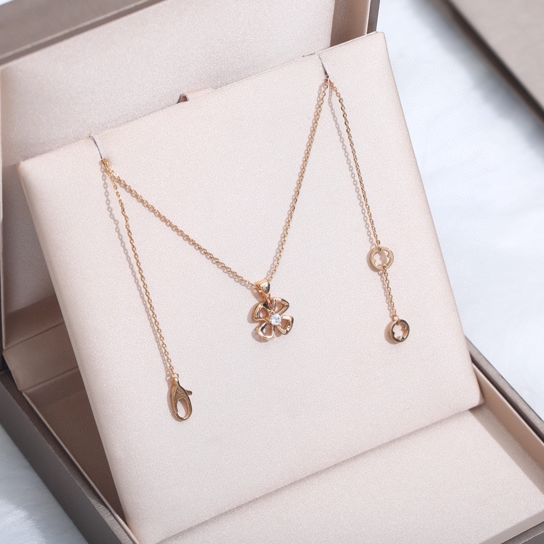[AuraEcho Jewelry]FIOREVER NECKLACE DIAMOND CENTER